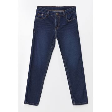 Blugi slim fit cu model cu 5 buzunare