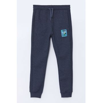 Pantaloni de trening cu snur si buzunare laterale