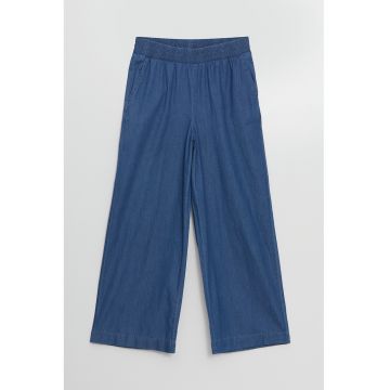 Blugi crop cu croiala ampla