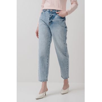 Blugi crop cu talie inalta