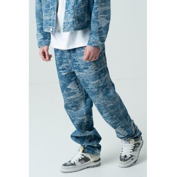 Blugi cu model camuflaj