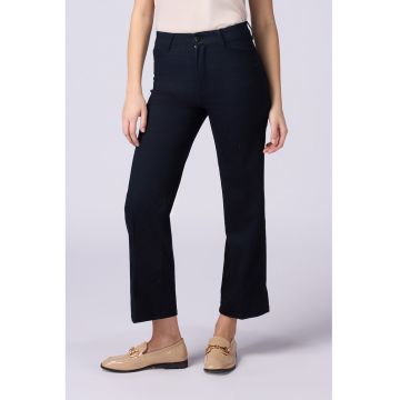 Blugi kick flared cu aspect stralucitor