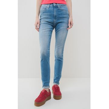 Blugi slim fit