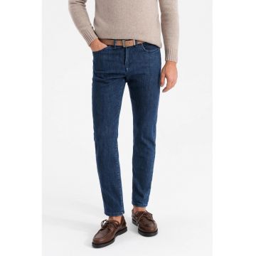 Blugi slim fit