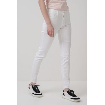 Blugi slim fit cu talie medie