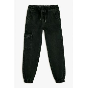 Pantaloni de trening cu snur in talie