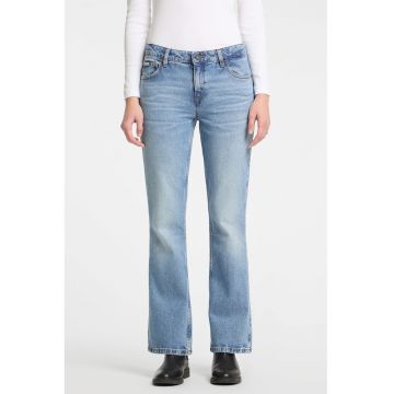 Blugi bootcut cu talie joasa