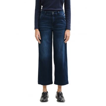 Blugi crop cu croiala ampla