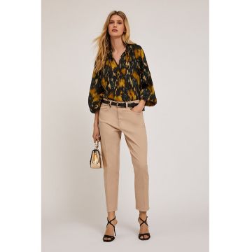 Blugi crop cu talie inalta