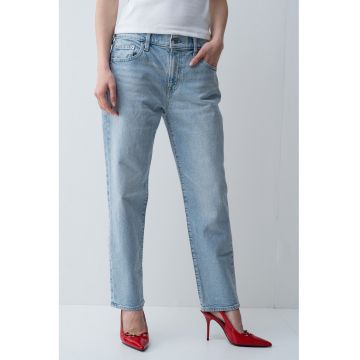 Blugi girlfriend fit cu talie medie