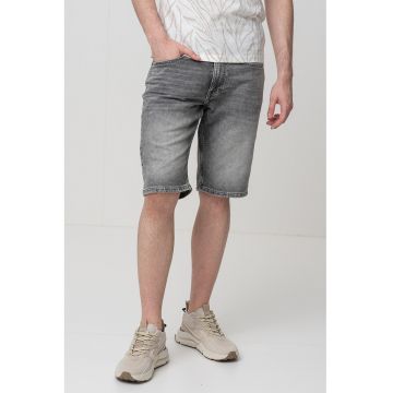 Blugi scurti regular fit