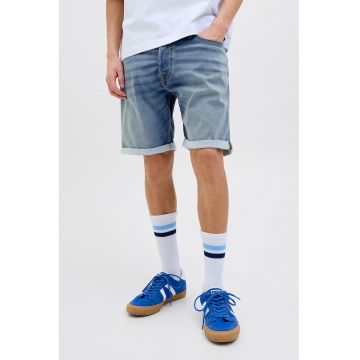 Blugi scurti regular fit