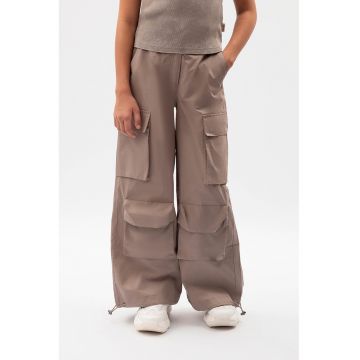 Pantaloni cargo cu croiala ampla