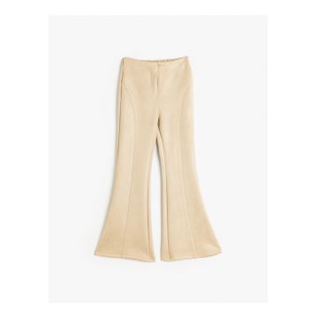 Pantaloni evazati cu model uni