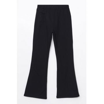 Pantaloni evazati cu talie elastica