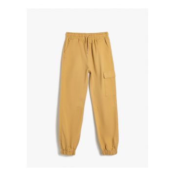 Pantaloni relaxed fit cu buzunar lateral cu clapa