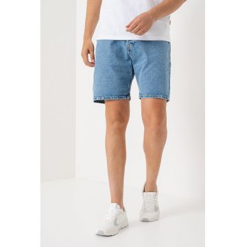 Blugi scurti regular fit