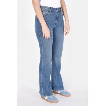 Blugi bootcut