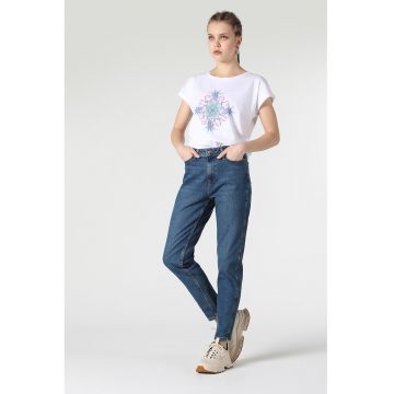 Blugi conici