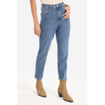 Blugi mom fit cu talie inalta