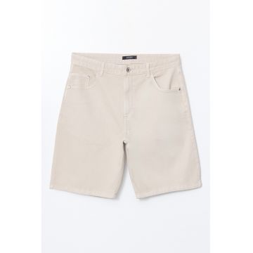 Blugi scurti relaxed fit