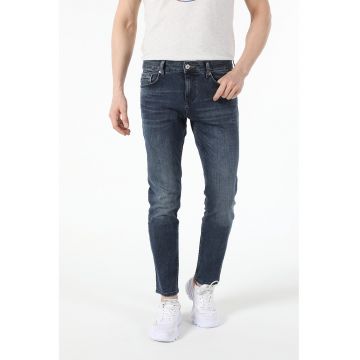 Blugi slim fit cu aspect decolorat