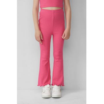 Pantaloni evazati cu talie inalta