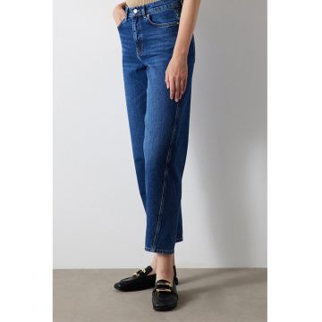 Blugi crop cu talie inalta