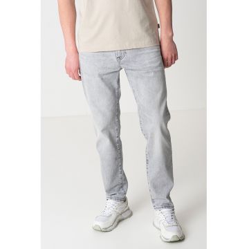 Blugi regular fit cu talie medie