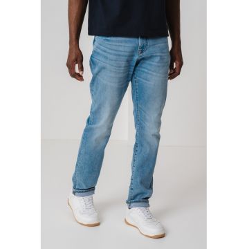 Blugi skinny