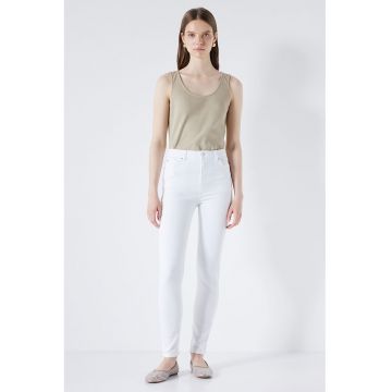 Blugi slim fit