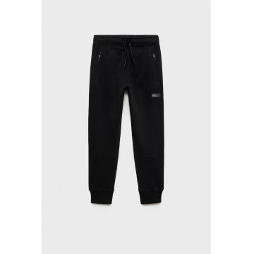 Pantaloni jogger cu talie medie si snur