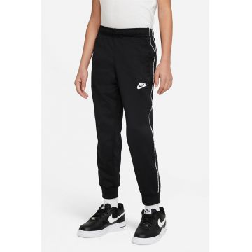 Pantaloni sport cu buzunare laterale Repeat