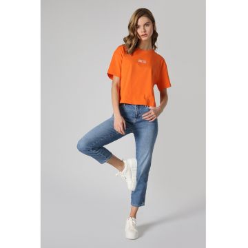 Blugi crop cu talie inalta si aspect decolorat