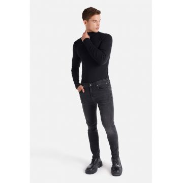 Blugi skinny cu aspect decolorat