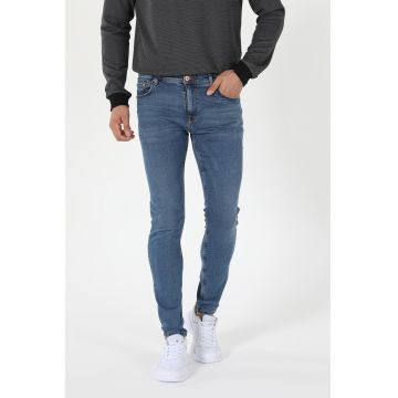 Blugi skinny