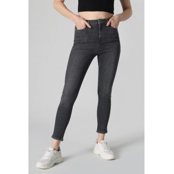 Blugi slim fit cu talie inalta