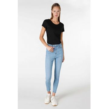 Pantaloni De Dama Denim Skinny Fit 760 Diana Cl1064312 8683197744302