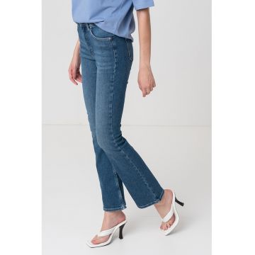 Blugi bootcut cu talie inalta