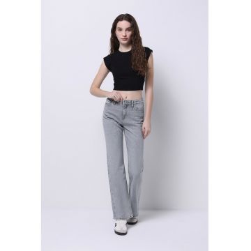 Blugi bootcut