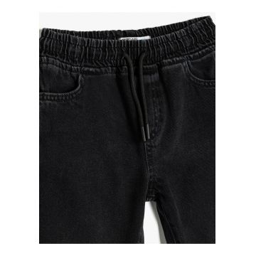 Blugi jogger cu talie ajustabila