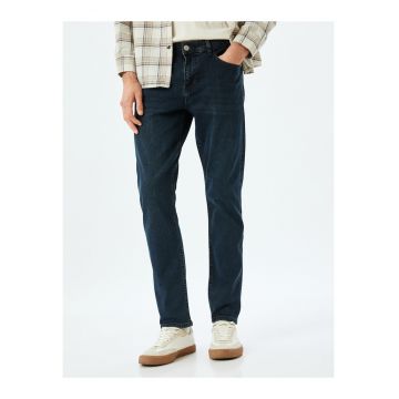 Blugi slim fit