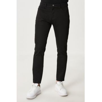 Blugi slim fit din amestec de bumbac