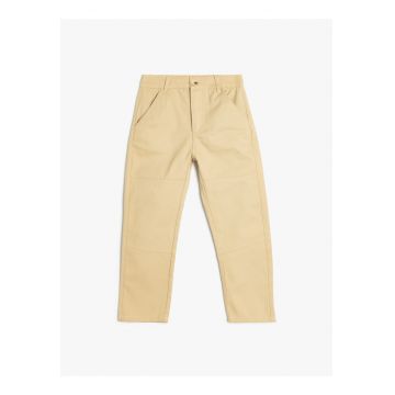 Pantaloni cu croiala dreapta si buzunare
