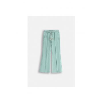 Pantaloni sport evazati cu talie ajustabila