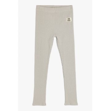 Pantaloni striati cu text aplicat