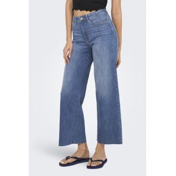 Blugi crop cu croiala ampla Lann-Madison