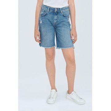 Bermude din denim - cu terminatii franjurate