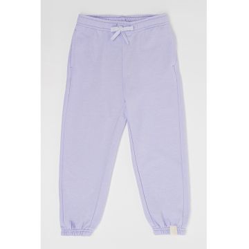Pantaloni sport cu snur de ajustare si buzunare