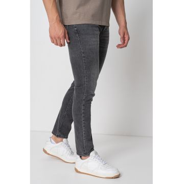 Blugi regular fit cu talie medie